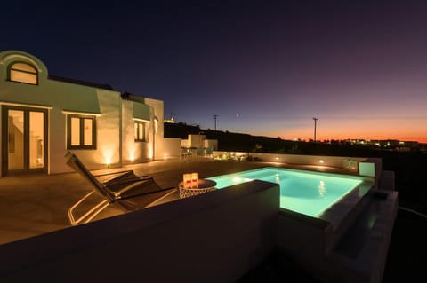 Patio, Swimming pool