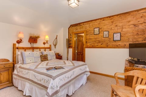 Minturn Inn Bed and Breakfast in Minturn