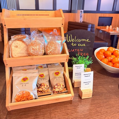 Breakfast, Continental breakfast, Buffet breakfast