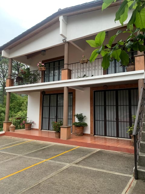 Betos Departamentos Apartment in Valle de Bravo