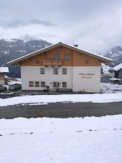 Ferienwohnung Fichtenholz Apartment in Salzburgerland