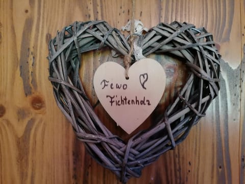 Ferienwohnung Fichtenholz Apartment in Salzburgerland