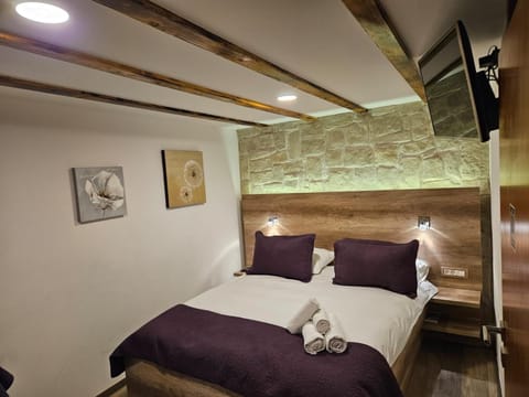 Reval Luxury Stone house apartments**** Apartment in Split