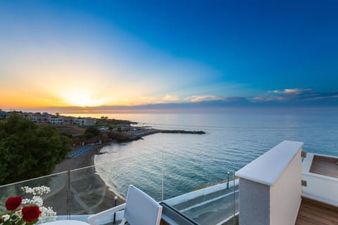 Balcony/Terrace, Sea view, Sunset