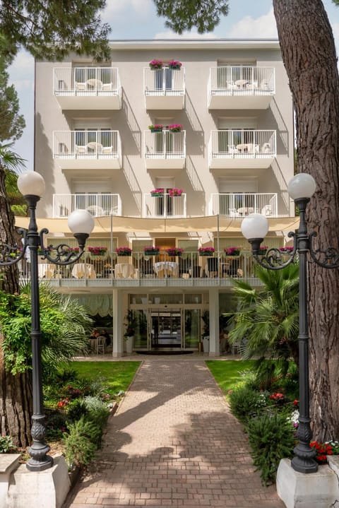 Property building, Garden, Garden view