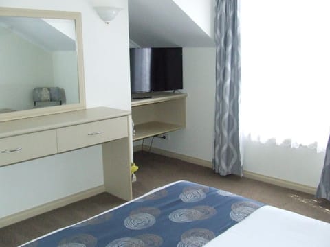 Bed, TV and multimedia