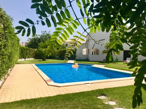Garden, Swimming pool