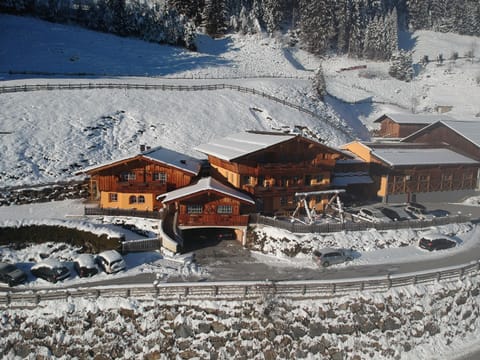 Bird's eye view, Winter, Parking