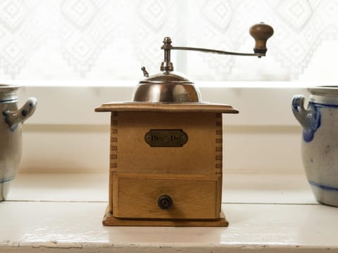 Gasthaus Pension zum Turm Hostel in Canton of Ticino