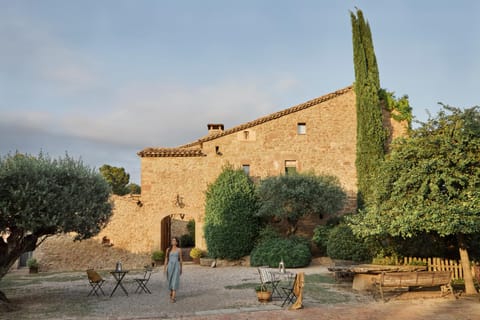 Property building, Garden, Garden view