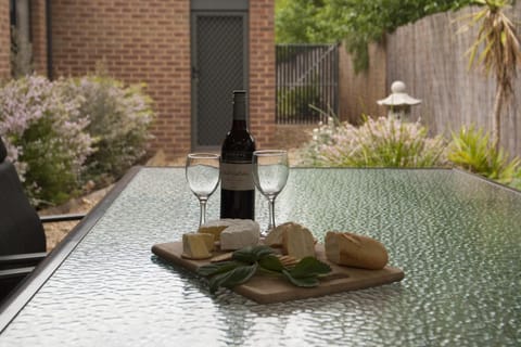 BBQ facilities, Garden