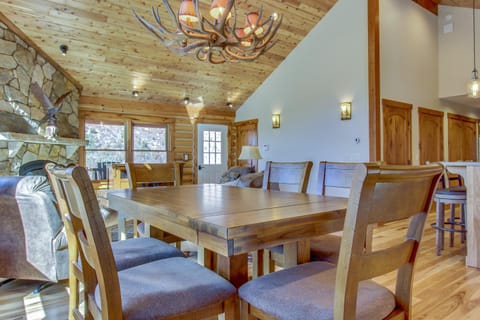 Hawk House House in La Plata County