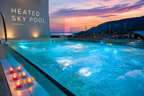 Natural landscape, Mountain view, Pool view, Swimming pool, Sunset