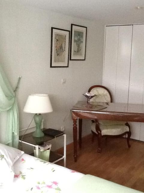 Agora Mijo Chambre d'Hôtes Bed and Breakfast in Nantes