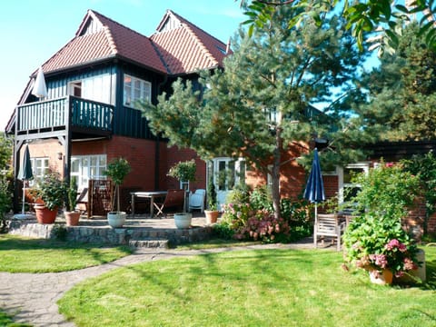 Landhaus-Marwede App 1 Apartment in Scharbeutz