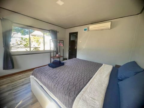 Ozone Beach Huts Campground/ 
RV Resort in Sala Dan