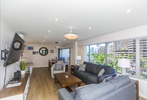 Ilikai Tower 525 House in Honolulu