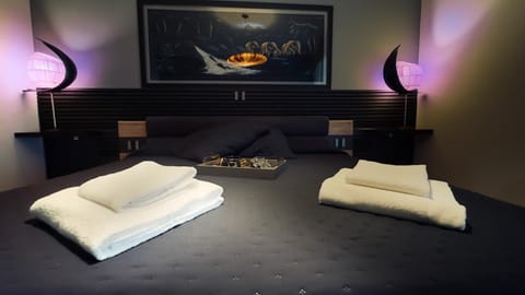 View (from property/room), Bedroom, Food