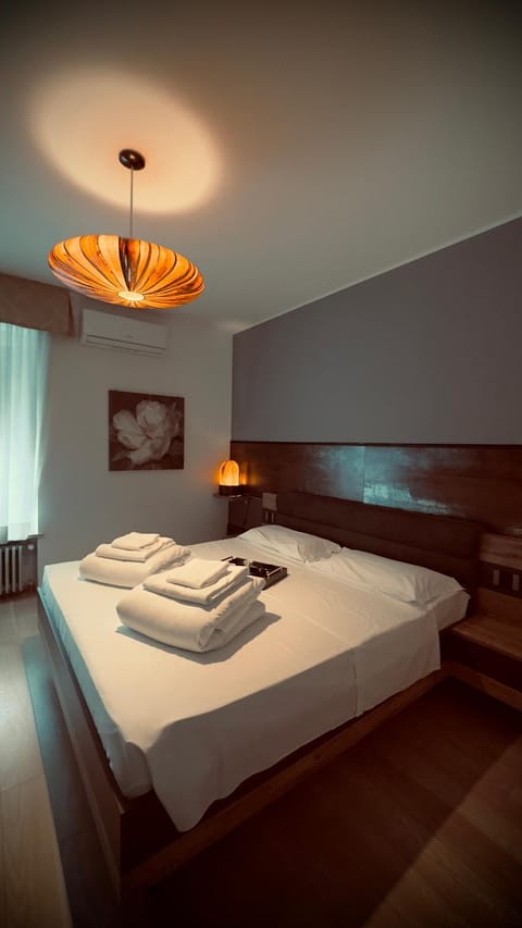 View (from property/room), Bedroom, Food, Dinner