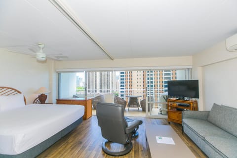 Ilikai Tower 1340 House in Honolulu