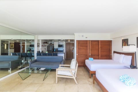 Ilikai Tower 1806 House in Honolulu