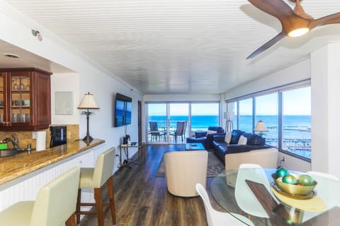 Ilikai Tower 1843 House in Honolulu