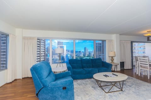 Ilikai Tower 1909 House in Honolulu