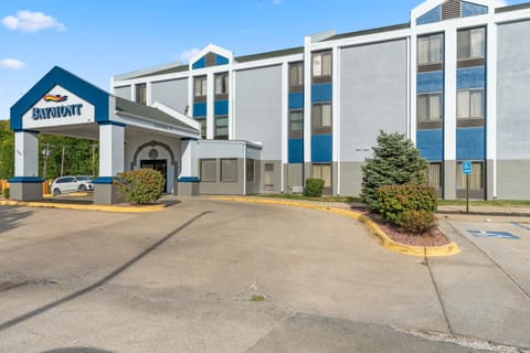Property building, Street view