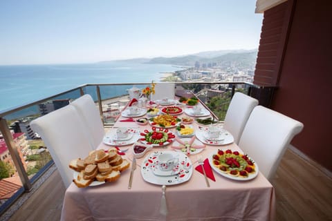 Balcony/Terrace, City view, Sea view