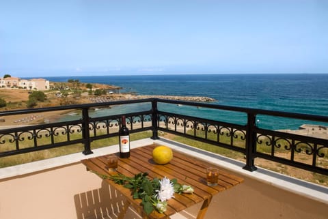 View (from property/room), Balcony/Terrace, Beach, Sea view
