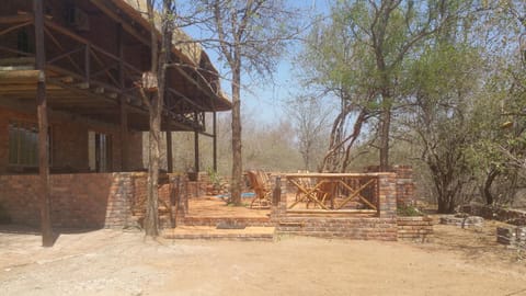 Facade/entrance, On site