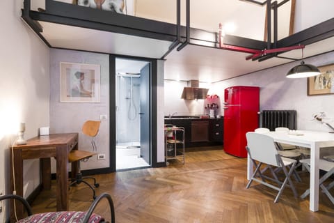 Kitchen or kitchenette, Living room, Dining area