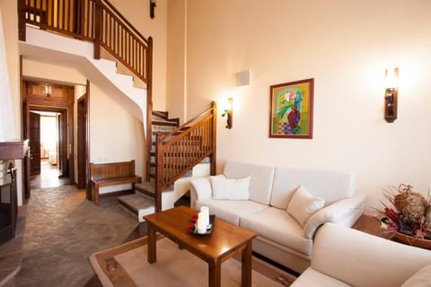 Living room, Mountain view, furniture