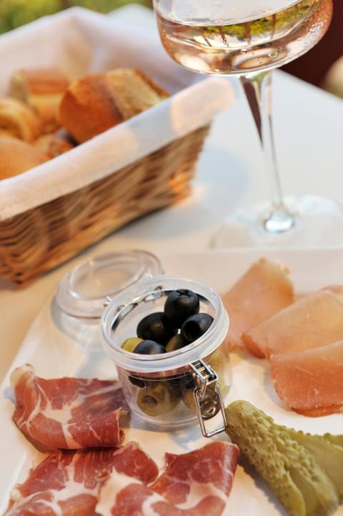 Hotel Stella Marina Hotel in Ota