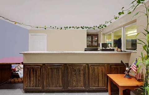 Lobby or reception, On site