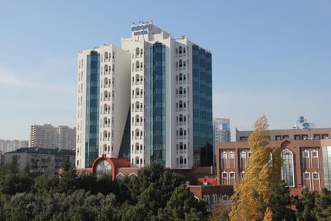 Property building, View (from property/room), City view