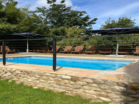 Day, Garden, Garden view, Pool view, Swimming pool, sunbed