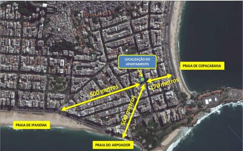 Property building, Restaurant/places to eat, Neighbourhood, Natural landscape, Bird's eye view, Beach, Supermarket/grocery shop, Shopping Area