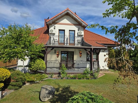 Property building, Garden view
