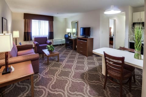 Ashmore Inn and Suites Lubbock Motel in Lubbock