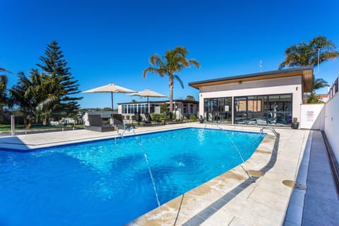Activities, Swimming pool, Swimming pool