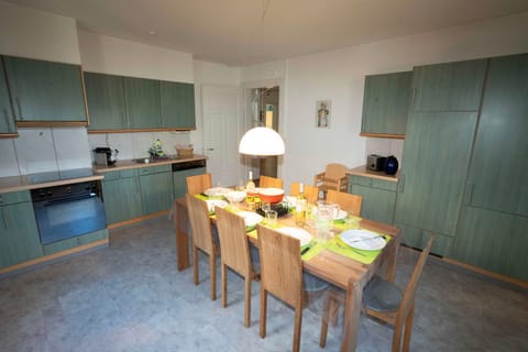 Villa Hartenfels 2 Apartment in Canton of Grisons