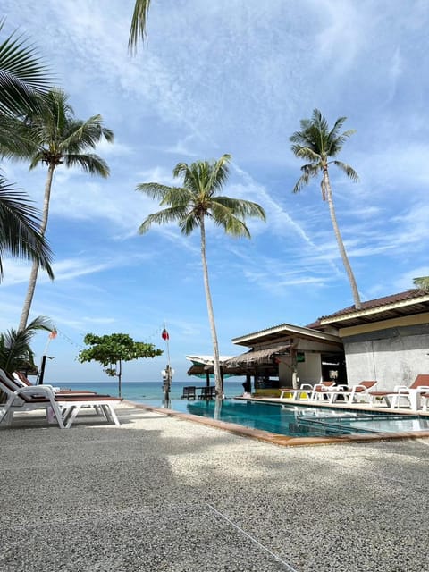 Sea Shell Beach Resort Resort in Sala Dan