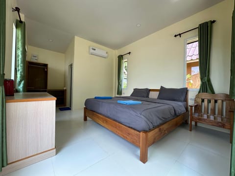 Sea Shell Beach Resort Resort in Sala Dan