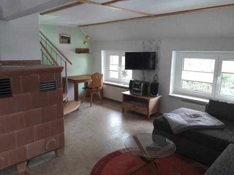 TV and multimedia, Living room, Photo of the whole room, Seating area