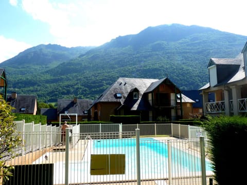 Summer, Mountain view, Swimming pool