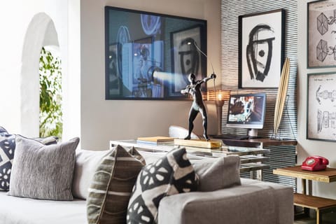 Day, Summer, Lobby or reception, Lounge or bar, Decorative detail, On site, Area and facilities