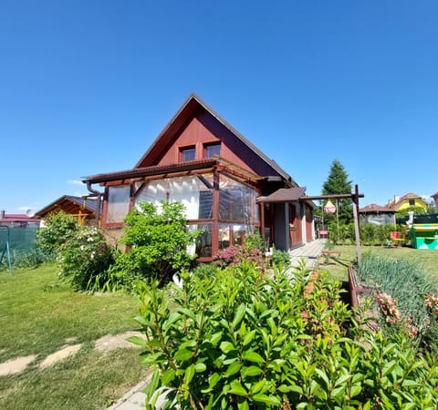 Property building, Spring, Day