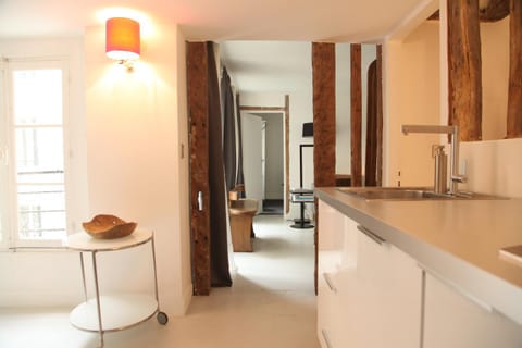 Communal lounge/ TV room, Kitchen or kitchenette, Communal kitchen