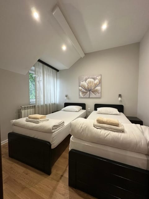 Apartments & Accommodation Stojic Bed and Breakfast in Novi Sad